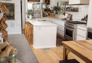 How to Incorporate Vintage Style Decor in Any Design